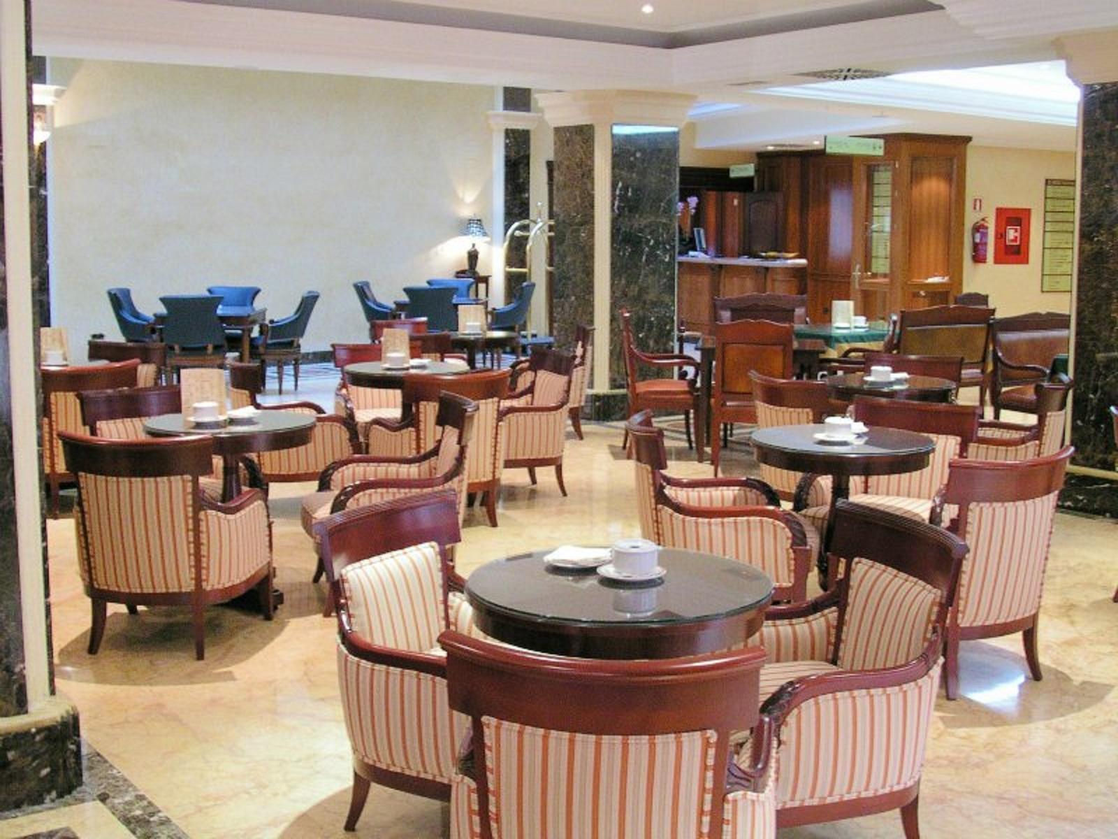 Santiago Hotel Linares  Ngoại thất bức ảnh